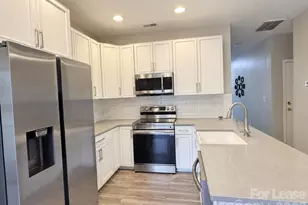 12222 Royal Castle Ct, Charlotte, NC 28277 - Photo 3