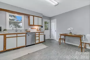 148 Stradley Mountain Rd, Asheville, NC 28806 - Photo 11