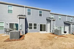 8017 Hidden Spgs Trl, Charlotte, NC 28216 - Photo 15