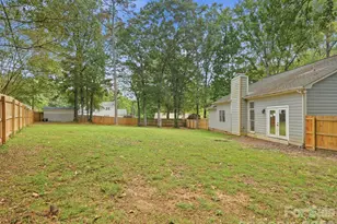 504 Birnamwood Ct, Fort Mill, SC 29715 - Photo 23