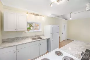 223 Davidson Rd, Swannanoa, NC 28778 - Photo 17