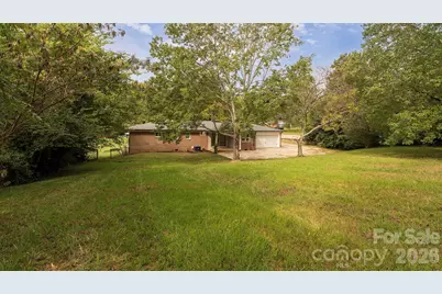 6400 Elmwood Circle, Charlotte, NC 28214 - Photo 27