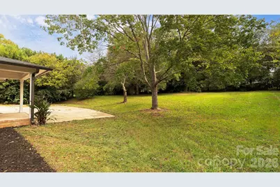 6400 Elmwood Circle, Charlotte, NC 28214 - Photo 23
