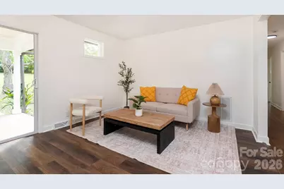 6400 Elmwood Circle, Charlotte, NC 28214 - Photo 7