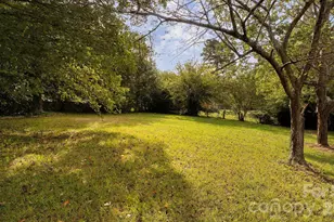 6400 Elmwood Cir, Charlotte, NC 28214 - Photo 25
