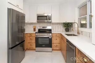 6400 Elmwood Cir, Charlotte, NC 28214 - Photo 11