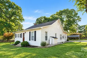 500 N Chapel St, Landis, NC 28088 - Photo 1