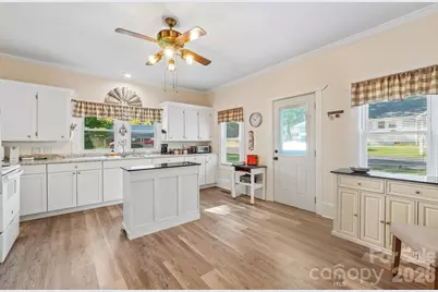 500 N Chapel Street, Landis, NC 28088 - Photo 3