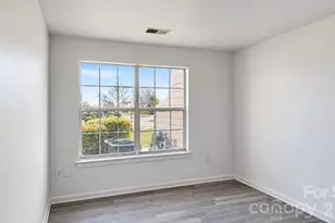 8032 Tremaine Ct, Charlotte, NC 28227 - Photo 13