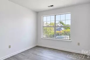 8032 Tremaine Ct, Charlotte, NC 28227 - Photo 11