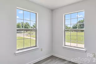 8032 Tremaine Ct, Charlotte, NC 28227 - Photo 7