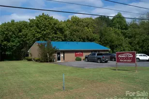 956 Reepsville Rd, Lincolnton, NC 28092 - Photo 1