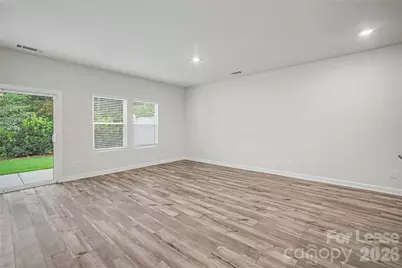 [Address not provided], Charlotte, NC 28217 - Photo 9