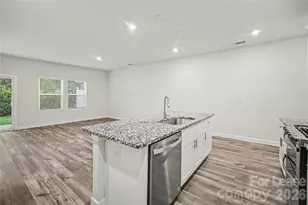 [Address not provided], Charlotte, NC 28217 - Photo 13