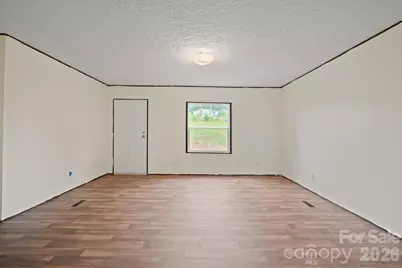 2913 Conner Circle, Morganton, NC 28645 - Photo 5