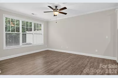 8727 Harris Lake Lane, Charlotte, NC 28269 - Photo 5