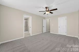 8727 Harris Lake Ln, Charlotte, NC 28269 - Photo 9