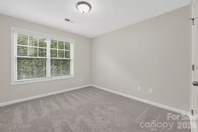 8727 Harris Lake Lane, Charlotte, NC 28269 - Photo 11