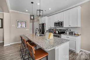 8131 Merryvale Ln, Charlotte, NC 28214 - Photo 13