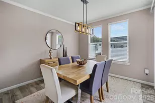 8131 Merryvale Ln, Charlotte, NC 28214 - Photo 9