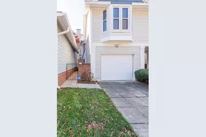 807 Greenleaf Avenue, Charlotte, NC 28202 - Photo 1