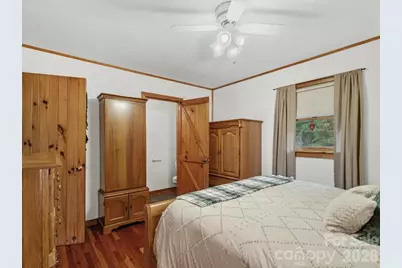 1840 White Oak Road, Burnsville, NC 28714 - Photo 19