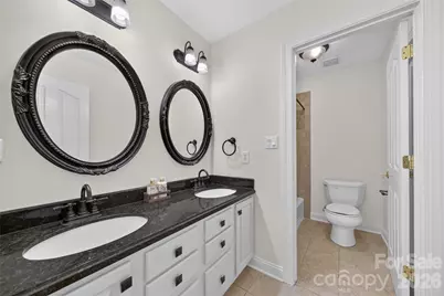 12135 Darby Chase Drive, Charlotte, NC 28277 - Photo 31
