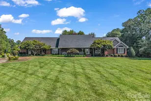 164 Brookfield Dr, Forest City, NC 28043 - Photo 1