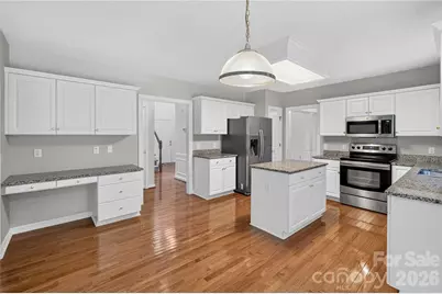 5726 Swanston Drive, Charlotte, NC 28269 - Photo 13