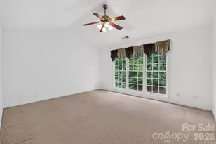 5726 Swanston Dr, Charlotte, NC 28269 - Photo 19
