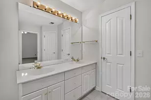 5726 Swanston Dr, Charlotte, NC 28269 - Photo 21