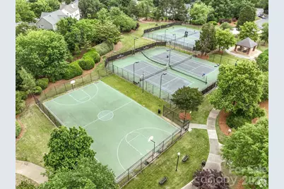 5726 Swanston Drive, Charlotte, NC 28269 - Photo 37