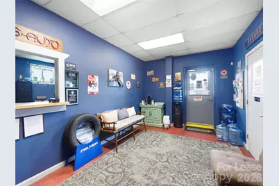 2109 Spartanburg Highway, East Flat Rock, NC 28726 - Photo 5