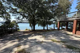 135 Supreme Ct, Statesville, NC 28677 - Photo 9