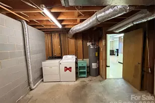135 Supreme Ct, Statesville, NC 28677 - Photo 33
