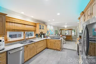 5401 Mountain Point Ln, Charlotte, NC 28216 - Photo 13