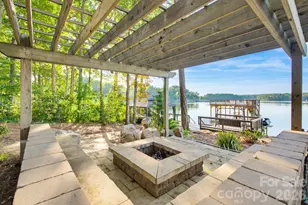 5401 Mountain Point Ln, Charlotte, NC 28216 - Photo 39
