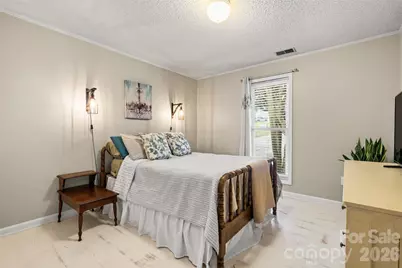 11218 Mallard Crossing Drive, Charlotte, NC 28262 - Photo 21