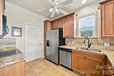 18742 Nautical Drive #301, Cornelius, NC 28031 - Photo 5