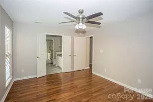 2915 Canary Ct, Charlotte, NC 28269 - Photo 7
