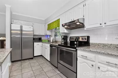 10743 Osprey Drive, Charlotte, NC 28226 - Photo 15