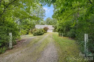 218 S Alta Vista Dr, Saluda, NC 28773 - Photo 39