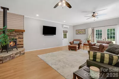 218 S Alta Vista Drive, Saluda, NC 28773 - Photo 9