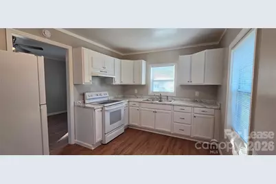 918 Mountain Crest Drive, Kings Mountain, NC 28086 - Photo 3