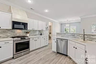 7702 Antique Circle, Waxhaw, NC 28173 - Photo 3