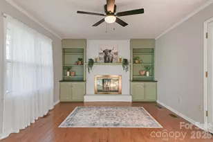 5976 Gold Creek Estate Dr, Hickory, NC 28601 - Photo 5