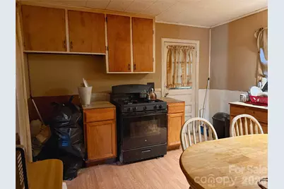 111 Country Meadows Lane, Forest City, NC 28043 - Photo 9