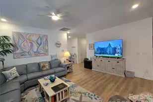 324 Sunharvest Ln, Indian Trail, NC 28079 - Photo 5