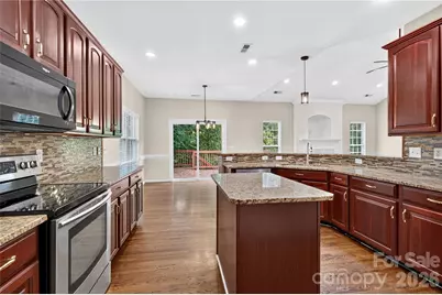 10822 Chamberlain Hall Court, Charlotte, NC 28277 - Photo 5