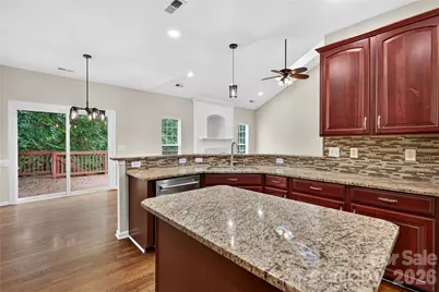 10822 Chamberlain Hall Court, Charlotte, NC 28277 - Photo 3